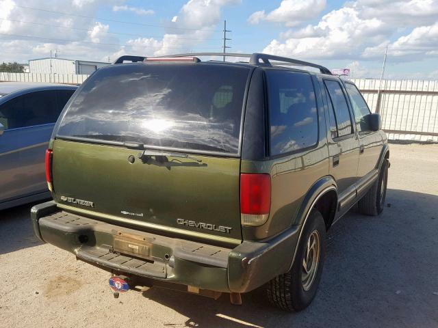 1GNDT13W51K230256 - 2001 CHEVROLET BLAZER GREEN photo 4