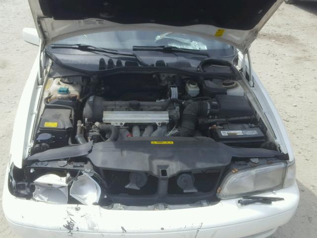 YV1LS55A5X2572230 - 1999 VOLVO S70 WHITE photo 7