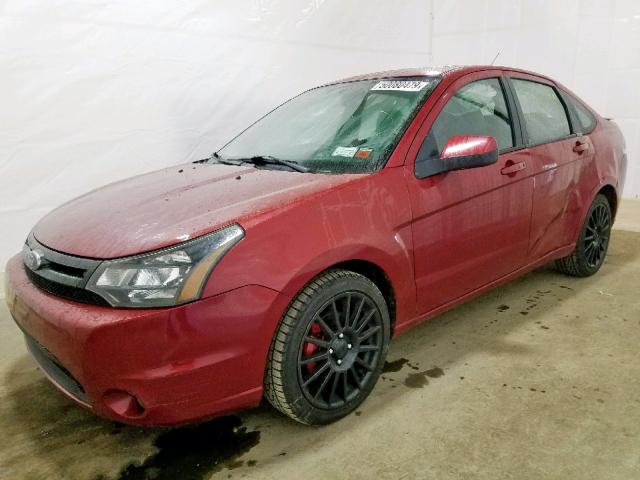 1FAHP3GN4AW114993 - 2010 FORD FOCUS SES RED photo 2