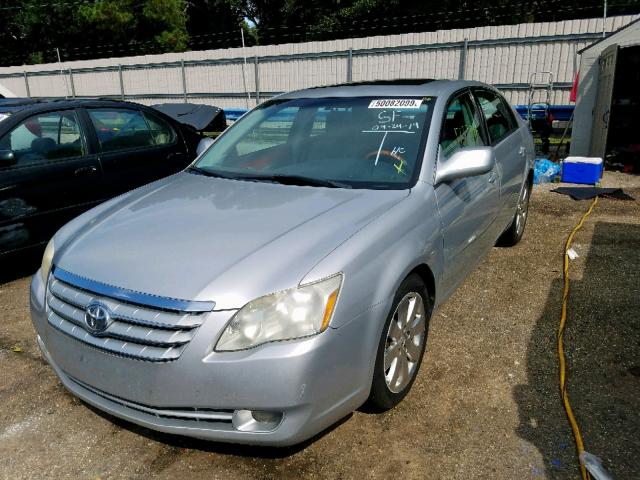 4T1BK36B46U139056 - 2006 TOYOTA AVALON SILVER photo 2