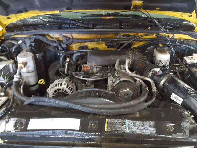 1GTDT13X64K130690 - 2004 GMC SONOMA YELLOW photo 7