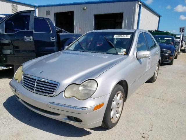 WDBRF61J34A626141 - 2004 MERCEDES-BENZ C 240 SILVER photo 2