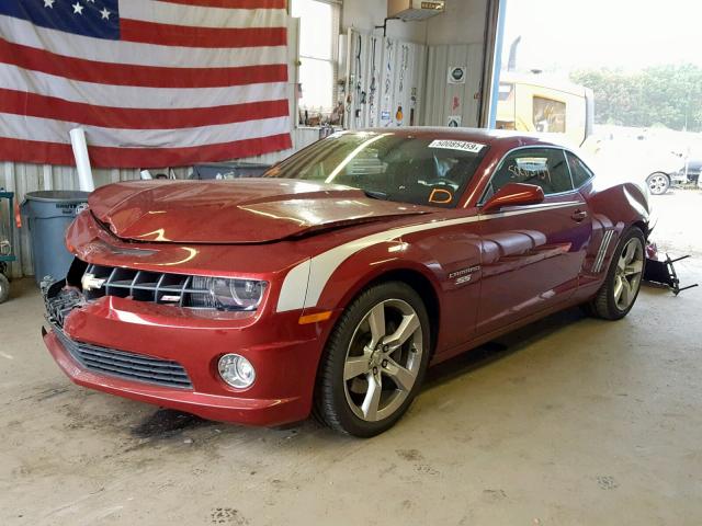 2G1FK1EJ8A9165452 - 2010 CHEVROLET CAMARO SS MAROON photo 2