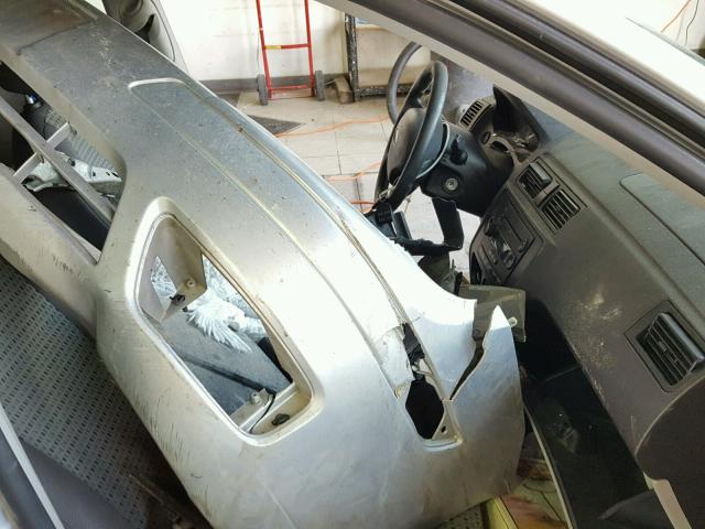 1FAFP34N37W255039 - 2007 FORD FOCUS ZX4 SILVER photo 5