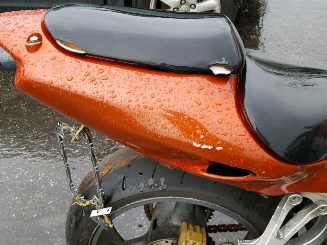 JKAZX2F103A006131 - 2003 KAWASAKI ZX900 F1 Z ORANGE photo 10