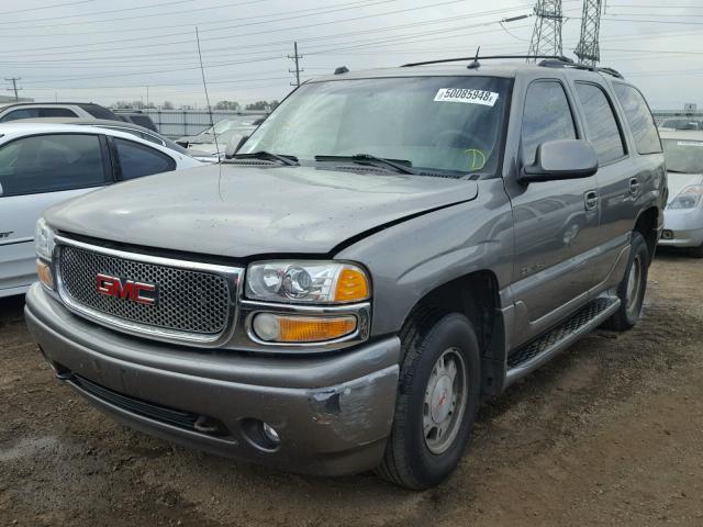 1GKEK63U05J253875 - 2005 GMC YUKON DENA GRAY photo 2