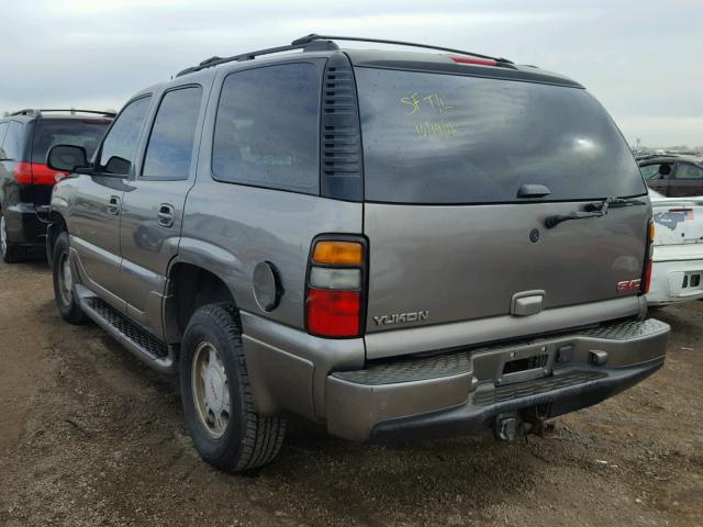 1GKEK63U05J253875 - 2005 GMC YUKON DENA GRAY photo 3