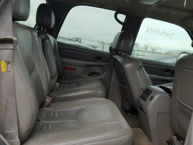 1GKEK63U05J253875 - 2005 GMC YUKON DENA GRAY photo 6