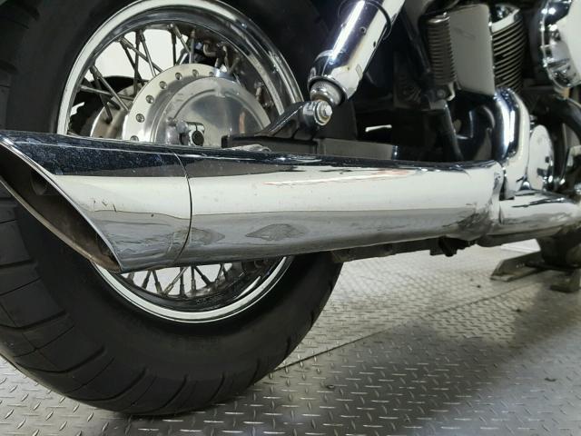 JH2RC44352M611039 - 2002 HONDA VT750 CDA 黑色 照片 18