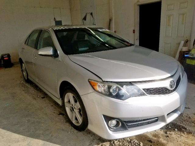 4T1BF1FK4CU144763 - 2012 TOYOTA CAMRY BASE SILVER photo 1