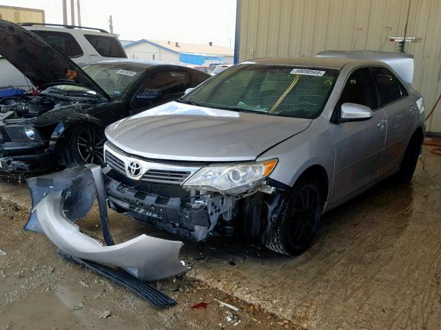 4T4BF1FK3CR253608 - 2012 TOYOTA CAMRY BASE SILVER photo 2