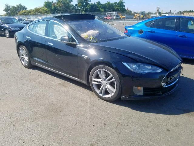 5YJSA1E24GF122085 - 2016 TESLA MODEL S أسود صورة 1