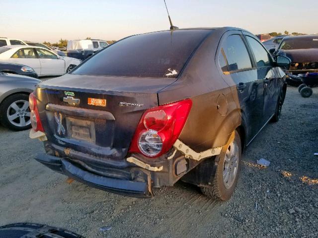 1G1JB5SH7C4213144 - 2012 CHEVROLET SONIC LS 灰色 照片 4