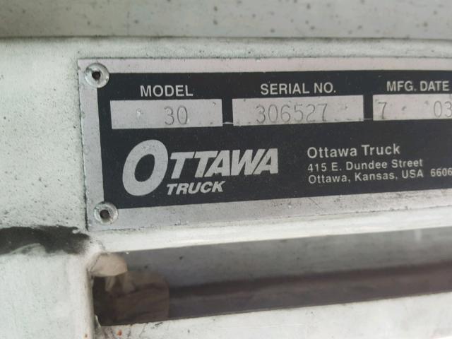 306527 - 2003 OTTAWA YARD TRACTOR TRACTOR WHITE photo 10