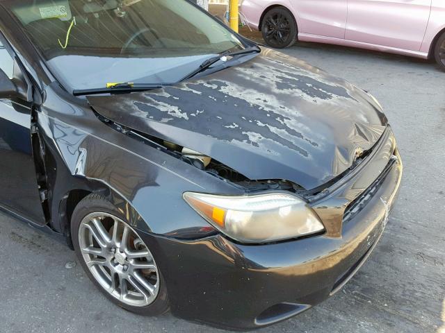 JTKDE177050030885 - 2005 TOYOTA SCION TC შავი ფოტო 9