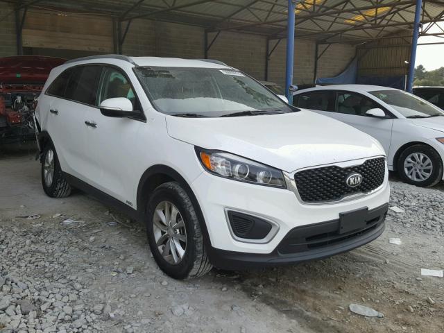 5XYPGDA31GG045754 - 2016 KIA SORENTO LX WHITE photo 1