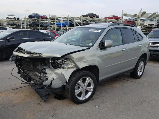 JTJHW31U282054000 - 2008 LEXUS RX 400H SILVER photo 2