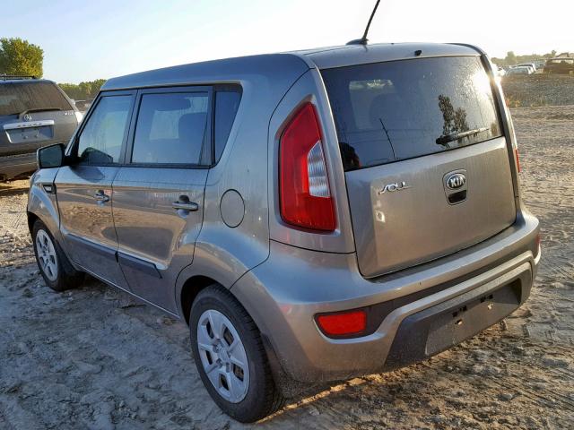 KNDJT2A50D7631460 - 2013 KIA SOUL GRAY photo 3