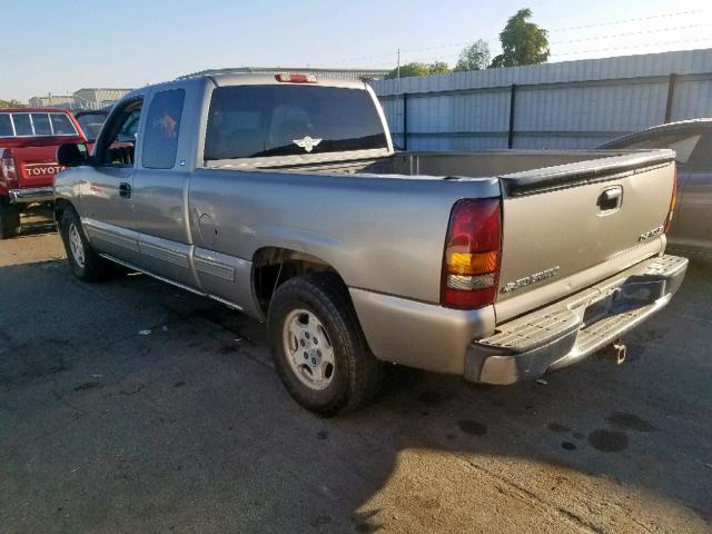 1GCEC19T3YZ178203 - 2000 CHEVROLET SILVERADO SILVER photo 3