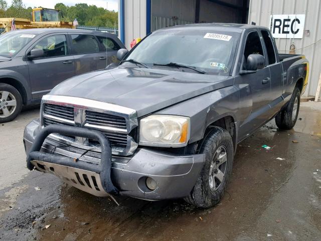 1D7HW42K16S716741 - 2006 DODGE DAKOTA SLT GRAY photo 2