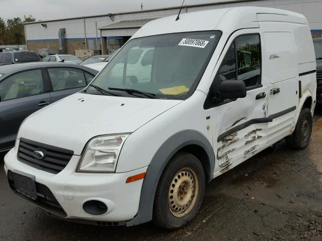 NM0LS7DN4DT144674 - 2013 FORD TRANSIT CO WHITE photo 2