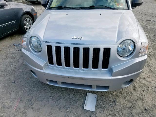 1J4NF4FB9AD649420 - 2010 JEEP COMPASS SP SILVER photo 9