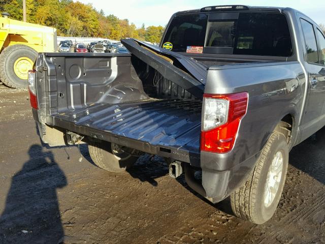 1N6AA1EJ1JN501277 - 2018 NISSAN TITAN S GRAY photo 9