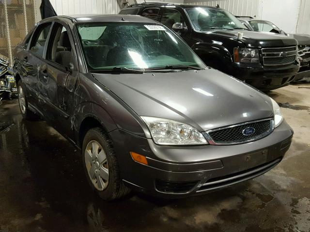 1FAHP34N17W234862 - 2007 FORD FOCUS ZX4 GRAY photo 1