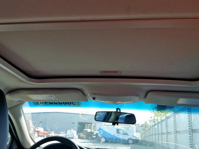 2G2WR554461208389 - 2006 PONTIAC GRAND PRIX SILVER photo 9