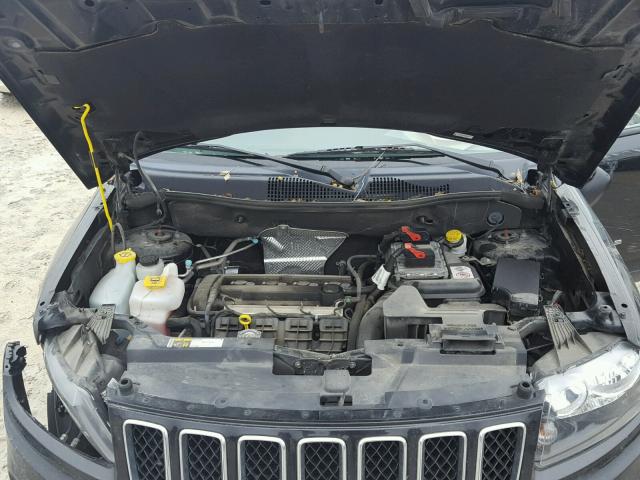 1C4NJCBA4GD665934 - 2016 JEEP COMPASS SP 黑色 照片 7