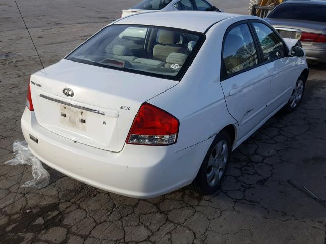 KNAFE121585504322 - 2008 KIA SPECTRA EX WHITE photo 4