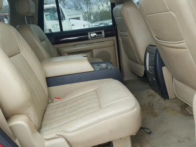 5LMFU28565LJ02086 - 2005 LINCOLN NAVIGATOR 红色 照片 6