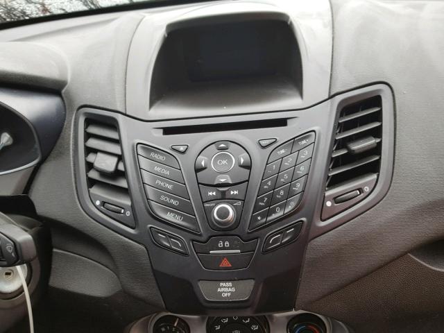 3FADP4BJ6FM199805 - 2015 FORD FIESTA SE SILVER photo 9