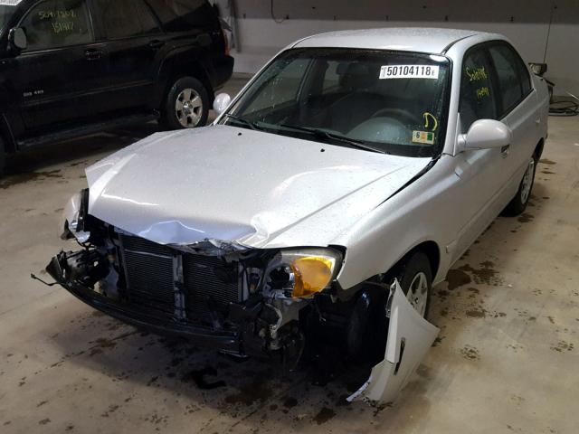 KMHCG45C13U497992 - 2003 HYUNDAI ACCENT GL SILVER photo 2