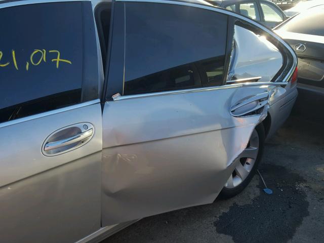 WBAHL83557DT08572 - 2007 BMW ALPINA B7 SILVER photo 9