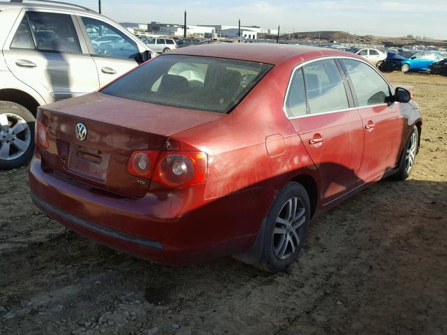 3VWDT71K26M624709 - 2006 VOLKSWAGEN JETTA TDI RED photo 4