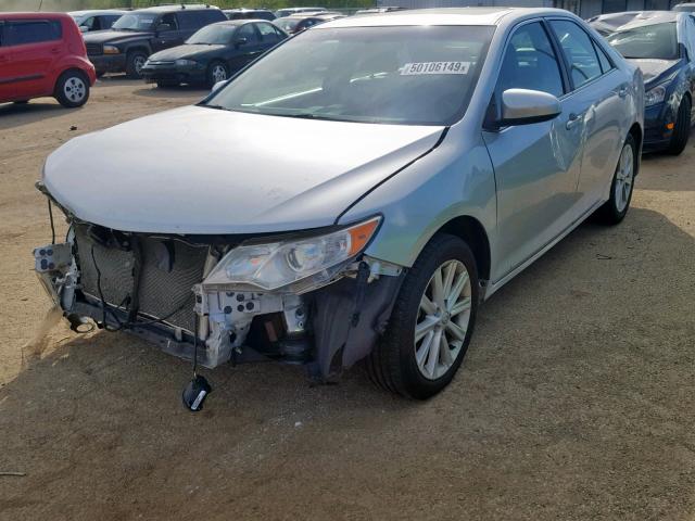 4T4BF1FK6CR234406 - 2012 TOYOTA CAMRY BASE SILVER photo 2