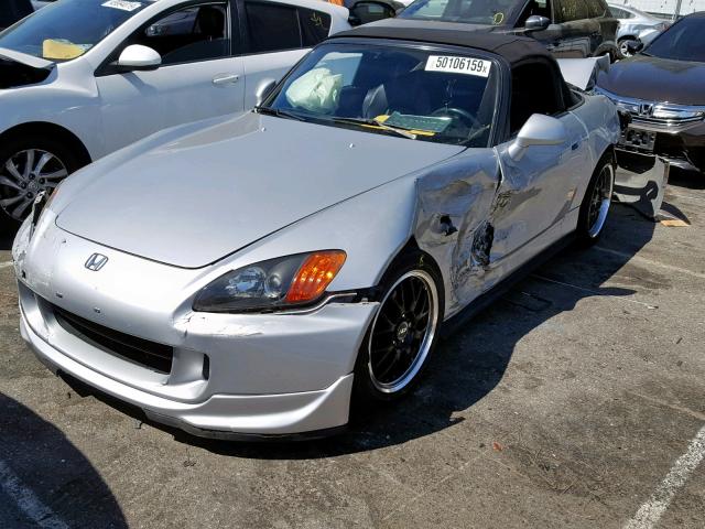 JHMAP11462T002469 - 2002 HONDA S2000 SILVER photo 2