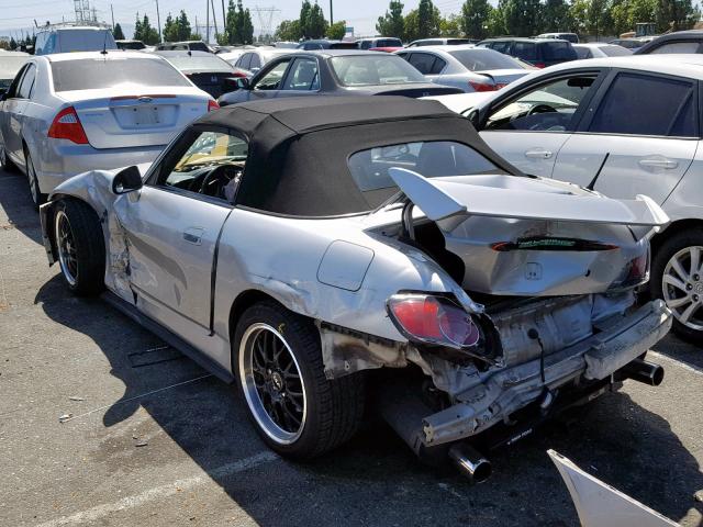 JHMAP11462T002469 - 2002 HONDA S2000 SILVER photo 3