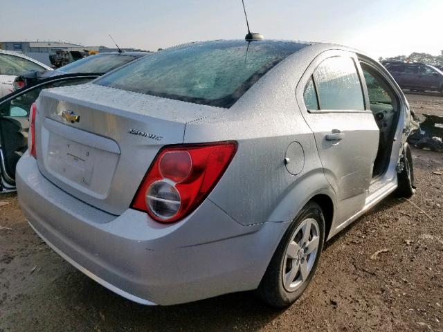 1G1JA5SH8F4140583 - 2015 CHEVROLET SONIC LS SILVER photo 4
