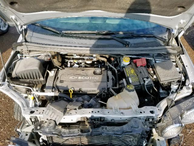 1G1JA5SH8F4140583 - 2015 CHEVROLET SONIC LS SILVER photo 7