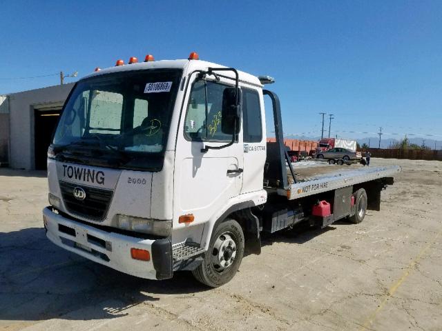 JNAMB80H36AH55152 - 2006 NISSAN DIESEL UD2000 WHITE photo 2