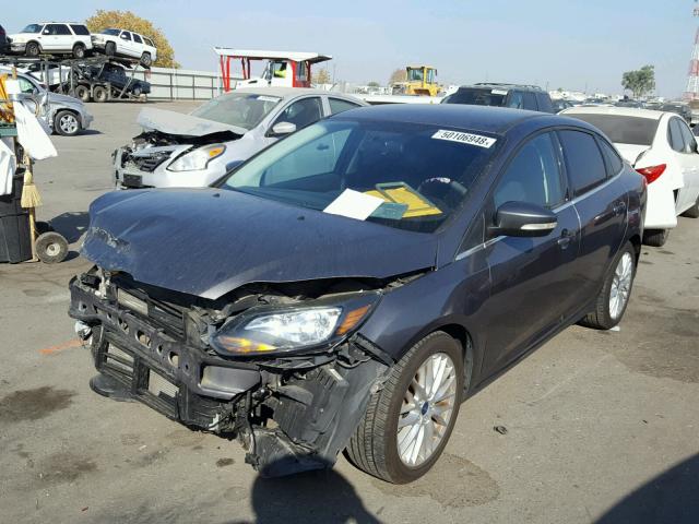 1FADP3J28DL222505 - 2013 FORD FOCUS TITA GRAY photo 2