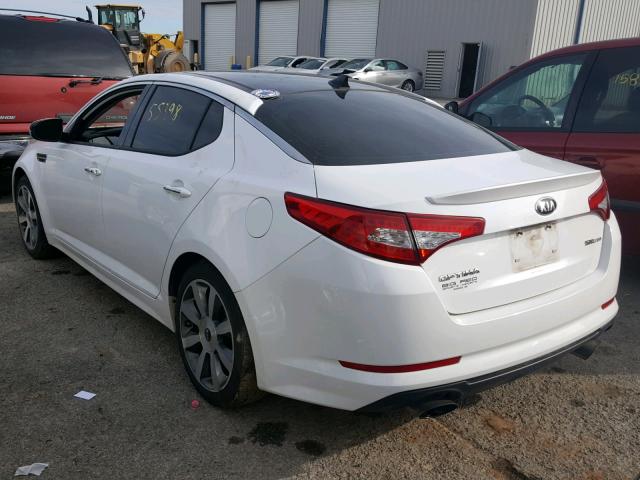 5XXGR4A66DG247607 - 2013 KIA OPTIMA SX WHITE photo 3