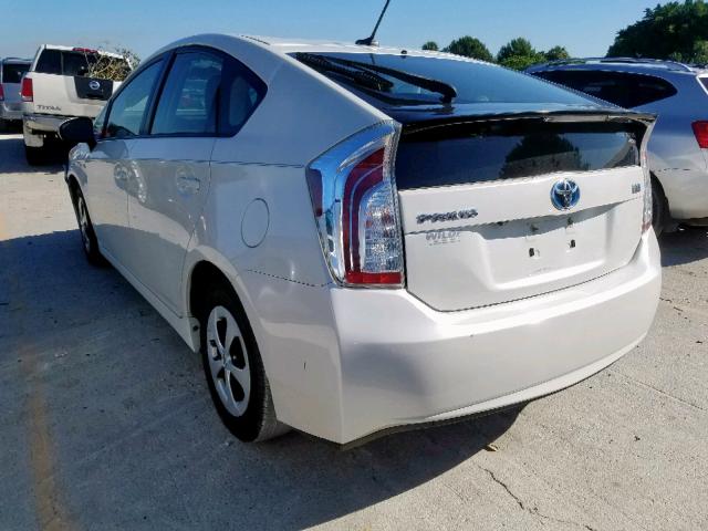 JTDKN3DU6F0434456 - 2015 TOYOTA PRIUS WHITE photo 3