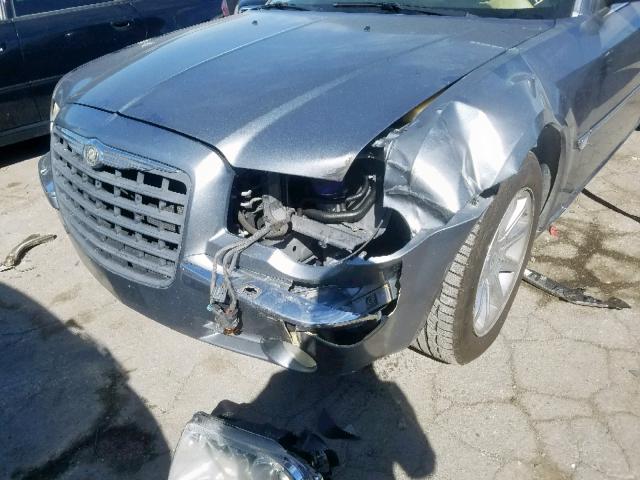 2C3KA63H86H212809 - 2006 CHRYSLER 300C GRAY photo 10