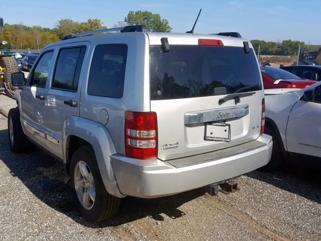 1J8GN58KX8W261396 - 2008 JEEP LIBERTY LI SILVER photo 3