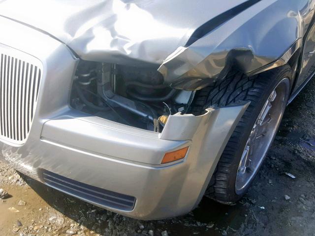 2C3KA43RX6H303187 - 2006 CHRYSLER 300 GRAY photo 9