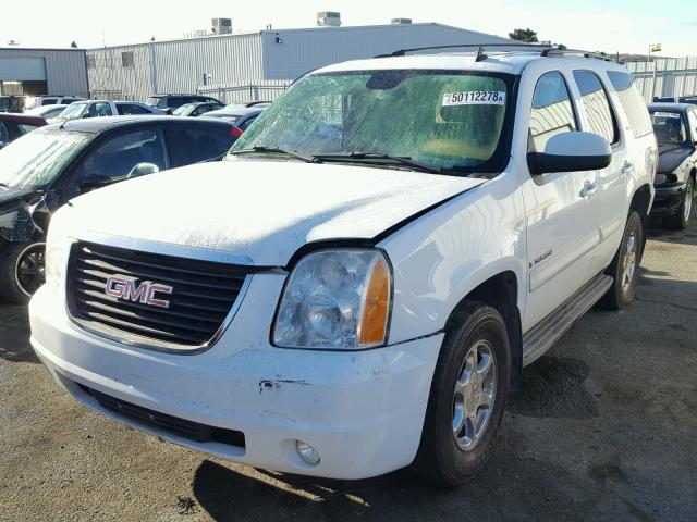 1GKFK13067J117080 - 2007 GMC YUKON WHITE photo 2