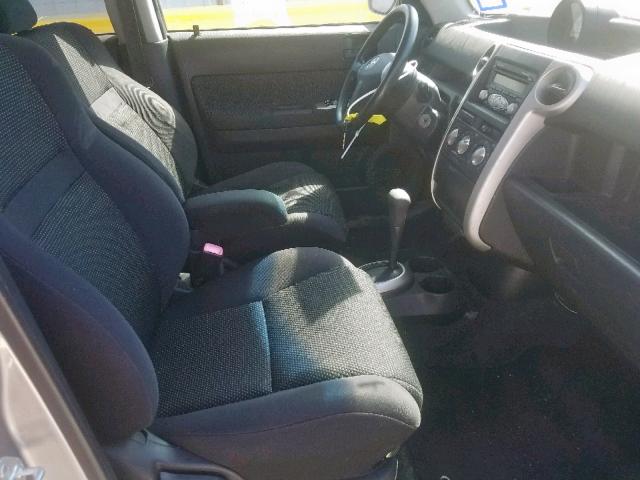 JTLKT324664042406 - 2006 TOYOTA SCION XB ნაცრისფერი ფოტო 5